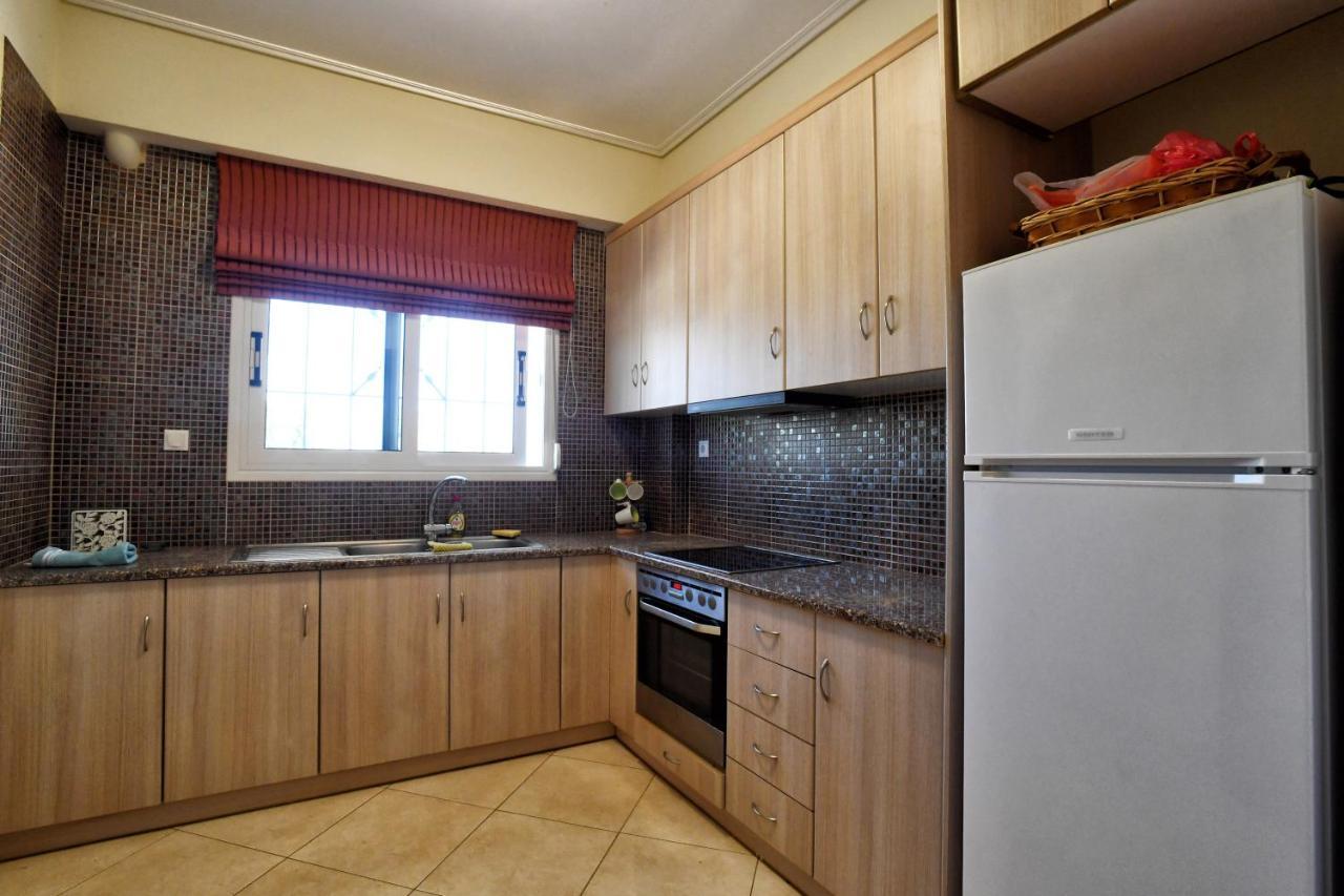 דירות קאטו אלמירי Livas Almyri Seafront Flat מראה חיצוני תמונה