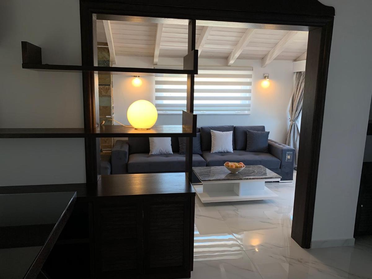 דירות קאטו אלמירי Livas Almyri Seafront Flat מראה חיצוני תמונה